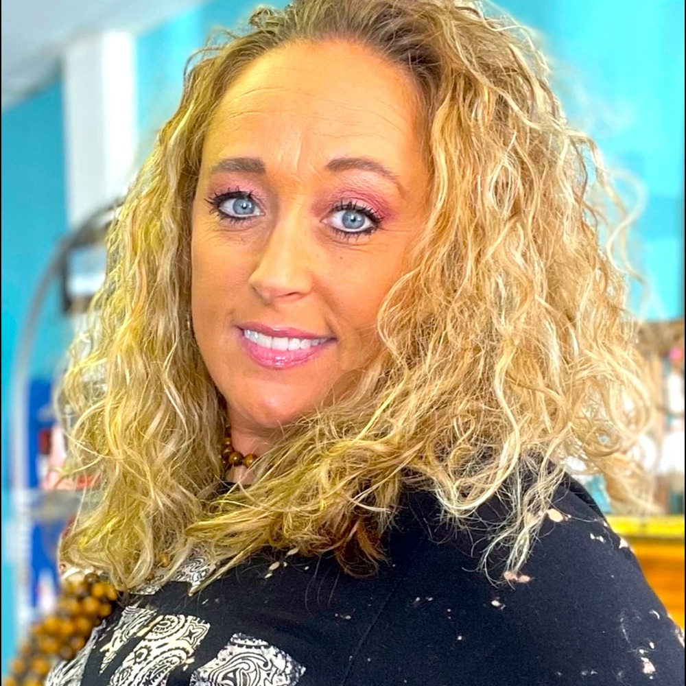 Meet your Posher, Carla